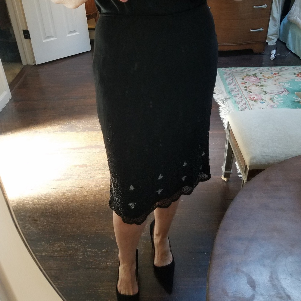 Embroidered, beaded, silk skirt. Make an offer. - Picture 3 of 5